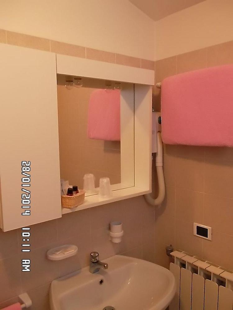Hotel Residence La Rosa Castione della Presolana Bagian luar foto